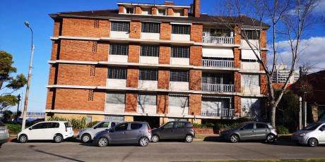 Puerto De Buceo. Venta Apartamento Categoria 450m2