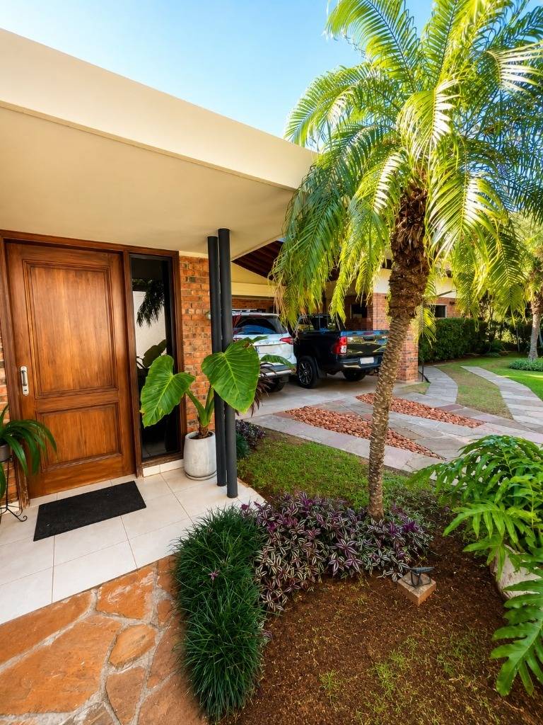 VENDO HERMOSA CASA YCUA SATI — foto 3