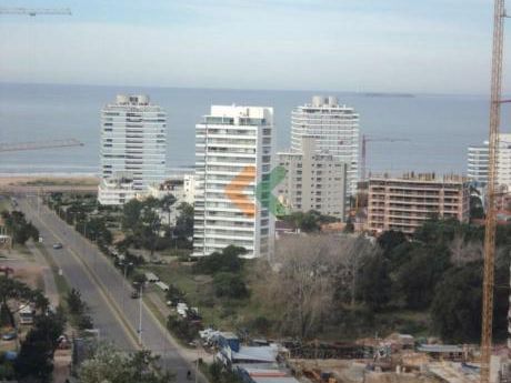 Duplex A La Venta Con Vista A La Brava.