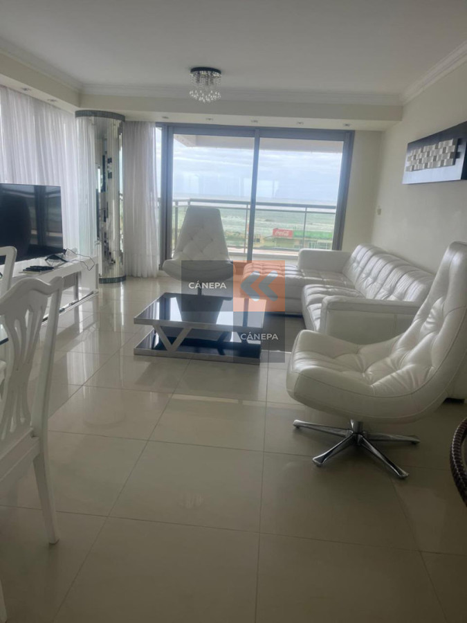 Apartamento en venta en Playa Brava