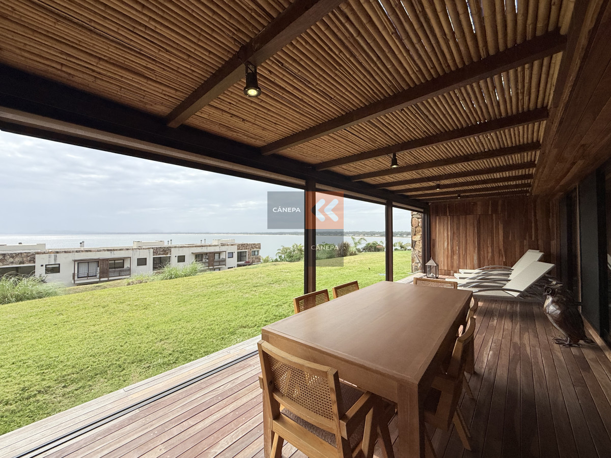 Apartamento en alquiler en Punta Ballena