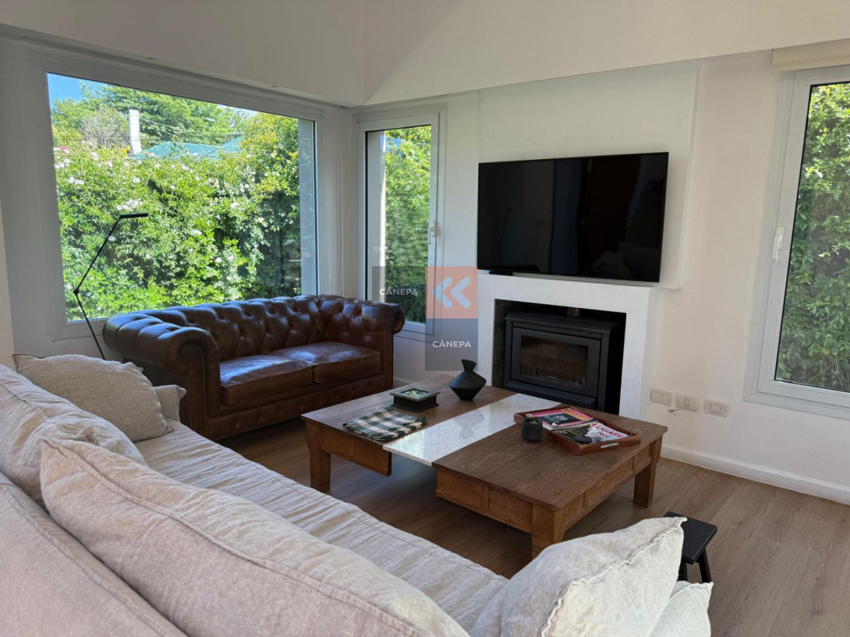 Oportunidad Casa de 4 dormitorios en alquiler anual · Foto 3
