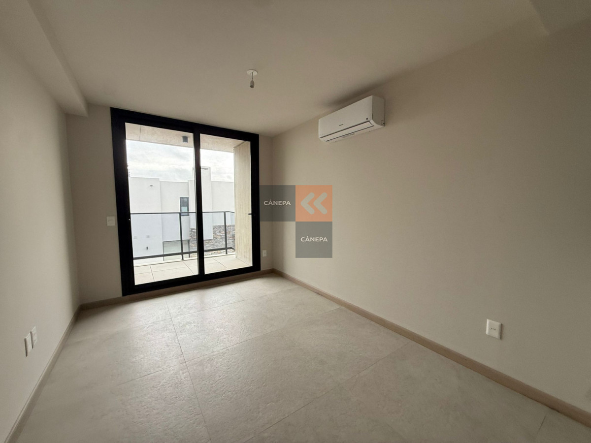 Venta monoambiente en Carrasco