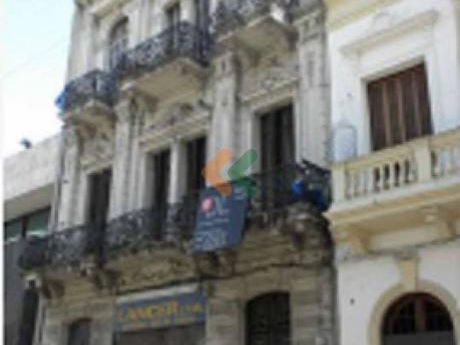 A Estrenar A La Venta En Ciudad Vieja.