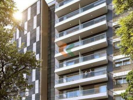 Apartamento En Venta Sobre Ellauri! En Punta Carretas, Edificio Ankgor