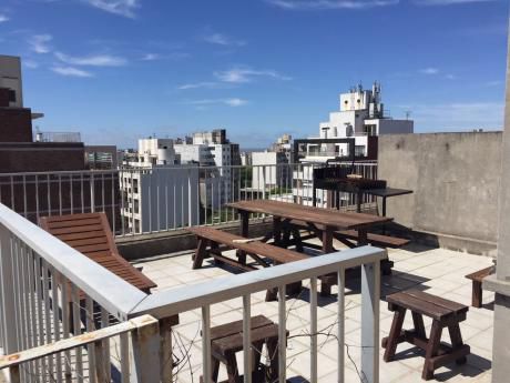 Impecable Apartamento Amueblado Con Terraza Grande