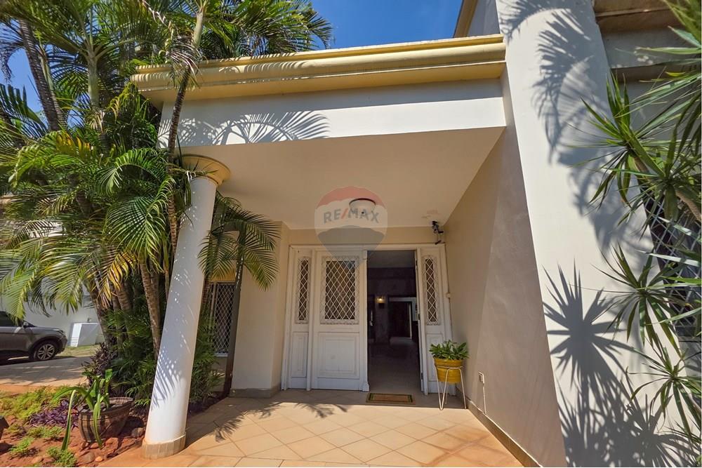 EN VENTA una majestuosa residencia en Asunción — foto 3