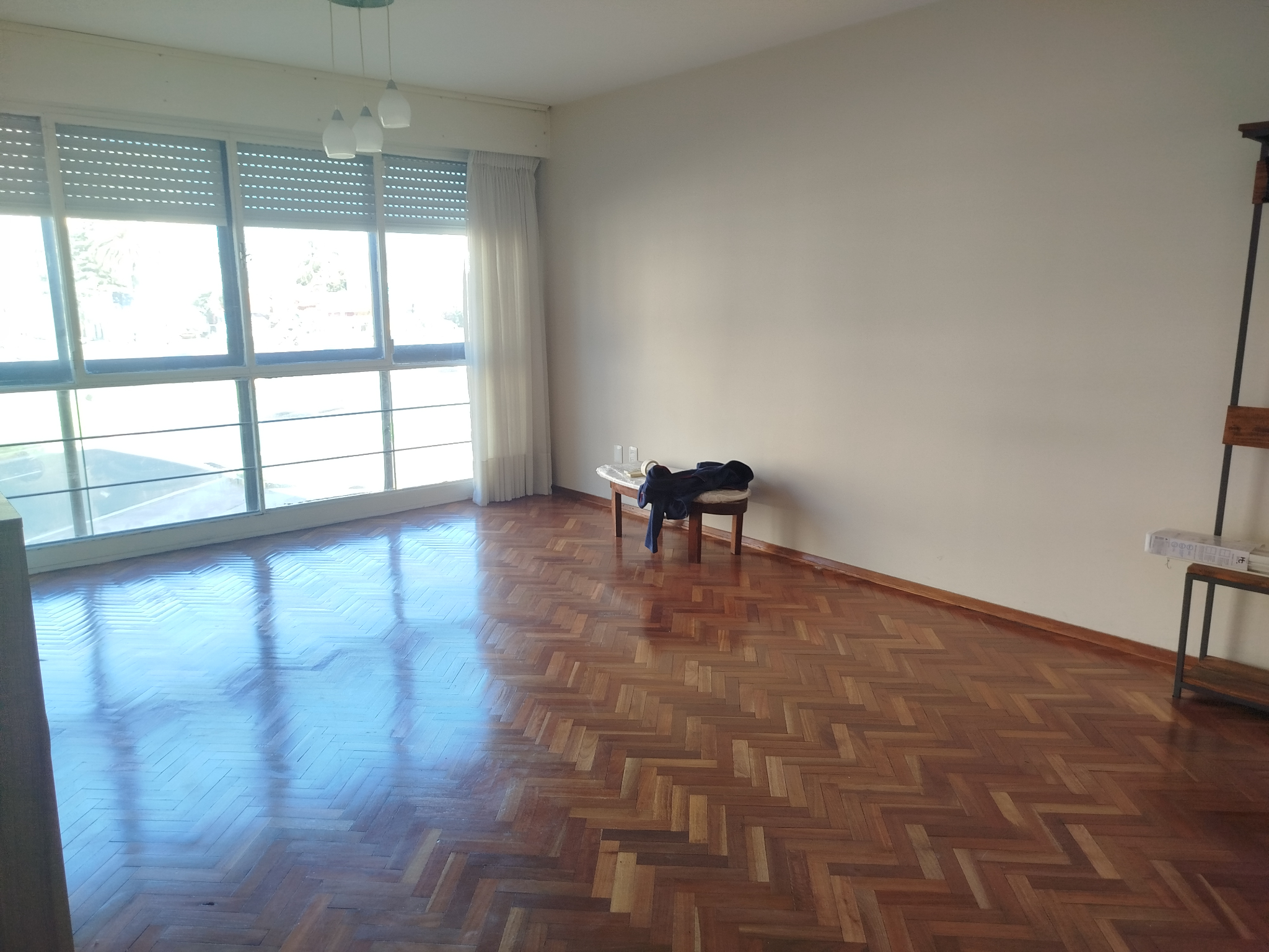 Impecable 2 Dormitorios Muy Amplio 73 M2 · Foto 2