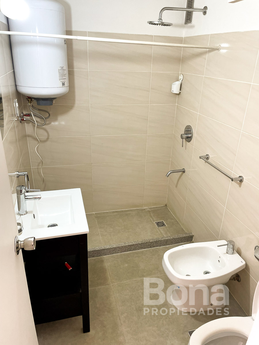 Alquiler apartamento 2 dormitorios y 2 baños en Parque Rodó · Foto 10
