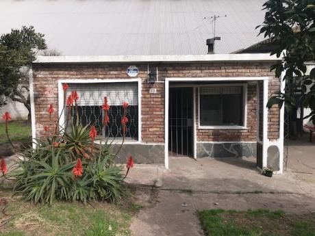 Casa Con Terreno En Alquiler
