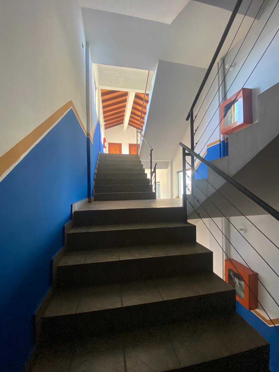 VENDO EDIFICIO CON RENTA EN LOMA PYTÁ — foto 2