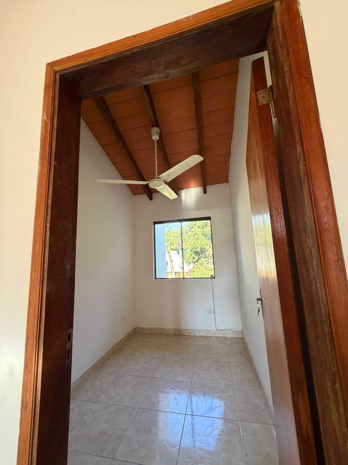 ALQUILO DUPLEX ZONA PINEDO SHOPPING — foto 3