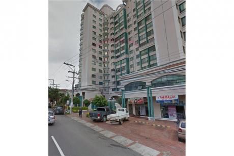 Alquiler De Un Local Comercial En Excelente Ubicación