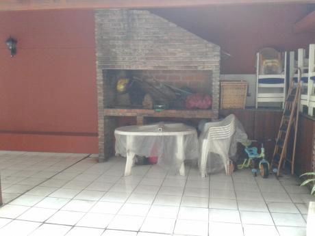 Venta Apartamento Pocitos Con Patio 3 Dorm.