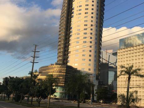 Departamento En Alquiler Condominio La Riviera