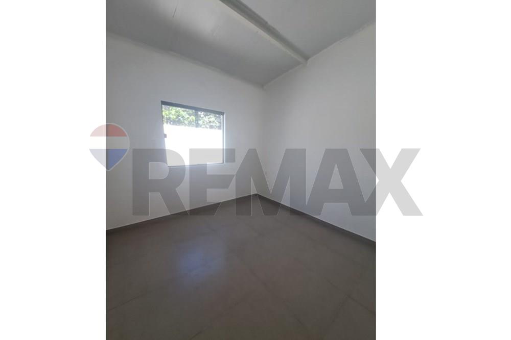 ???? ALQUILO CHALET EN LUQUE MORAKUE — foto 3
