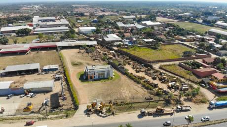 Terreno En Venta Sobre Av. Banzer