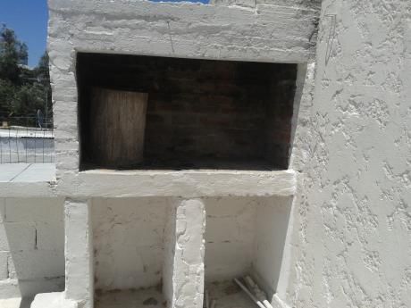 Oportunidad. Apto Con 1 Dormitorio, Parrillero