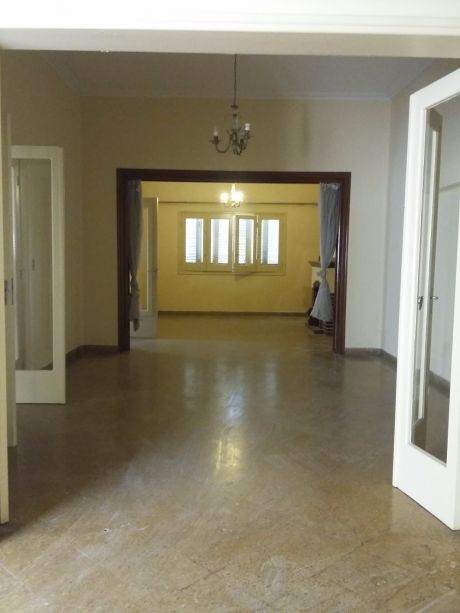 Alquilo Casa En Barrio Sajonia Sobre Carlos Antonio Lopez Y Gobernador Irala.
