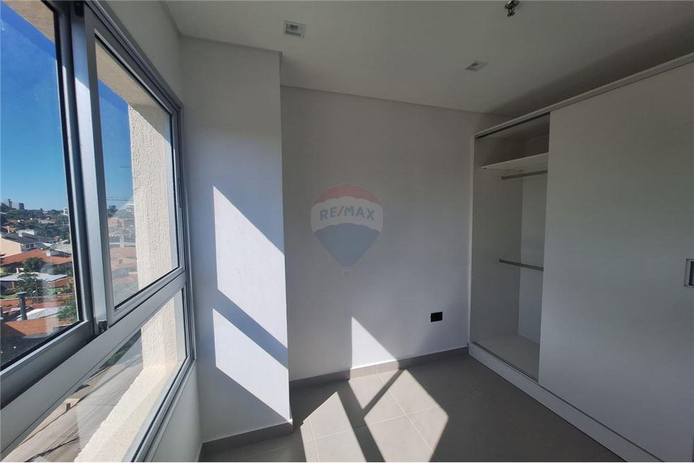 VENDO DEPARTAMENTO EN MOLAS TOWER – ASUNCION — foto 3