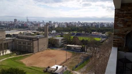 Único Apto. Del Edif. Que Ocupa Todo El 8º Piso - 280 M2 Totales