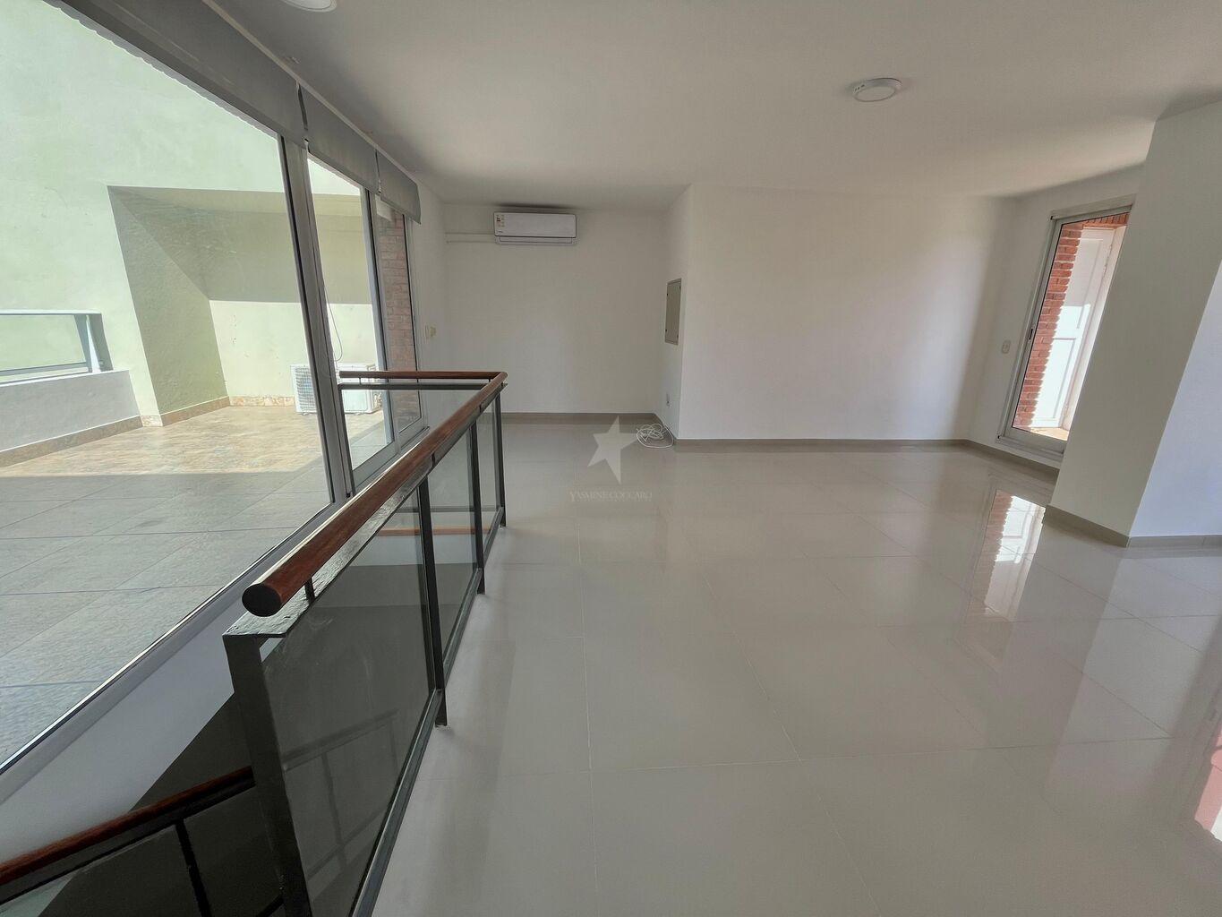 ALQUILER APTO BILÚ CARRASCO- 2 DORM DÚPLEX TERRAZA PARRILLERO 2GGE · Foto 7