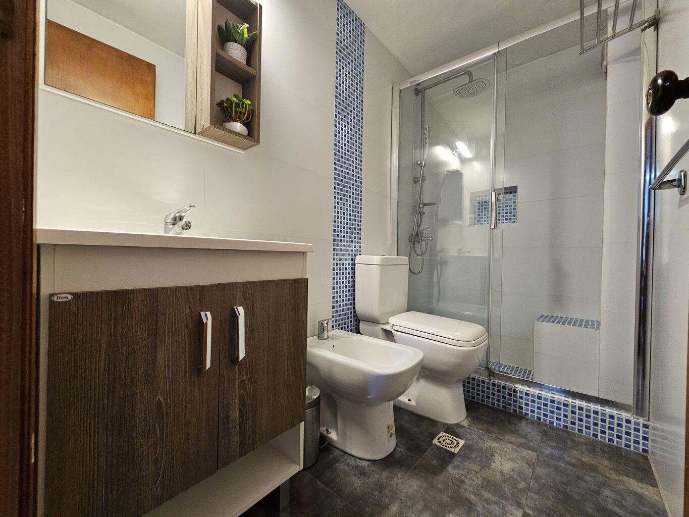 ALQUILER APTO POCITOS CON MUEBLES 2 DORM - GGE · Foto 9