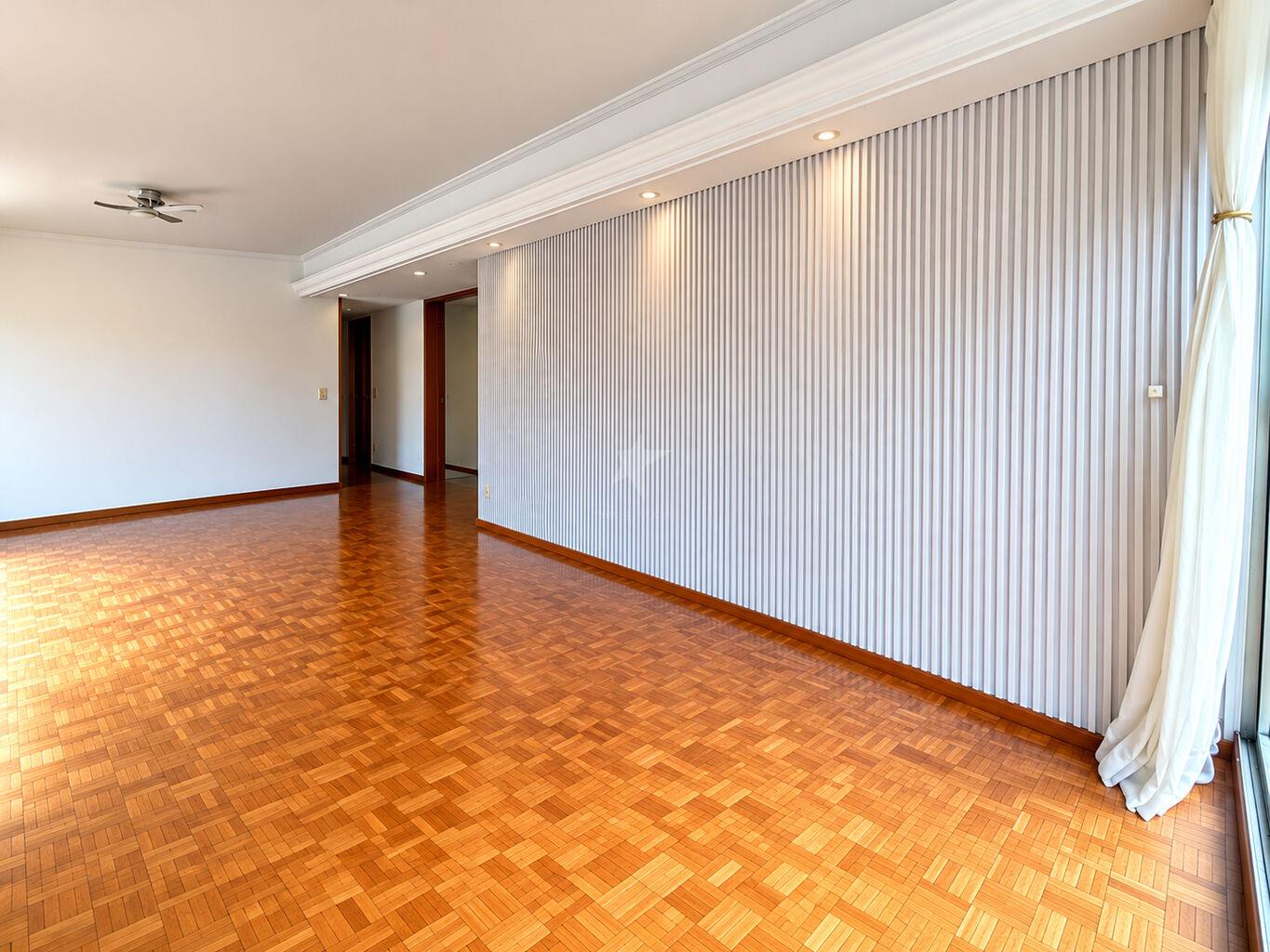 ALQUILER APTO GOLF 3 DORM. Y SERV. CON GGE · Foto 4