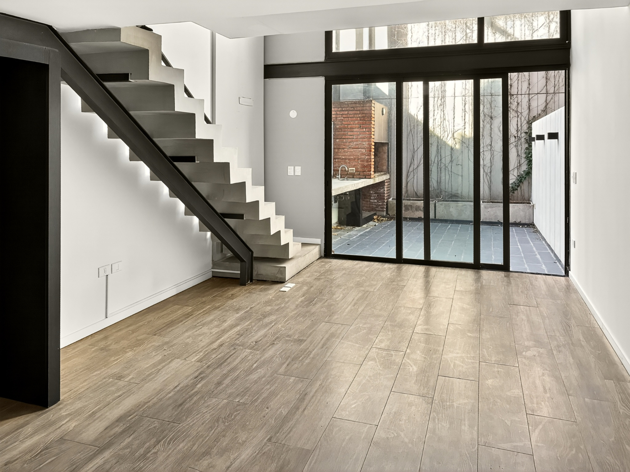 Apartamento Moderno Doble Altura, Patio Y Parrillero Exclusivo Punta Carretas · Foto 1