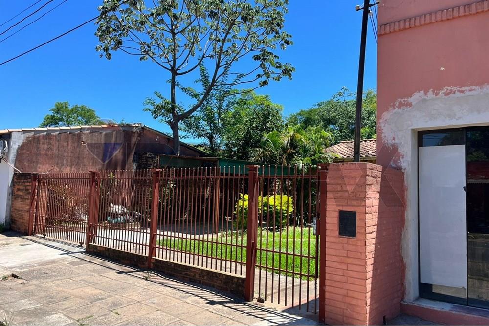 Casa - Venta - Paraguarí, Paraguay — foto 2
