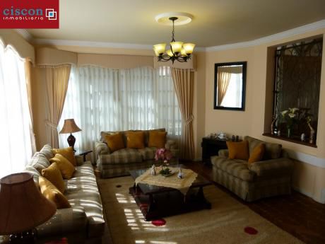 Casa En Venta - La Paz