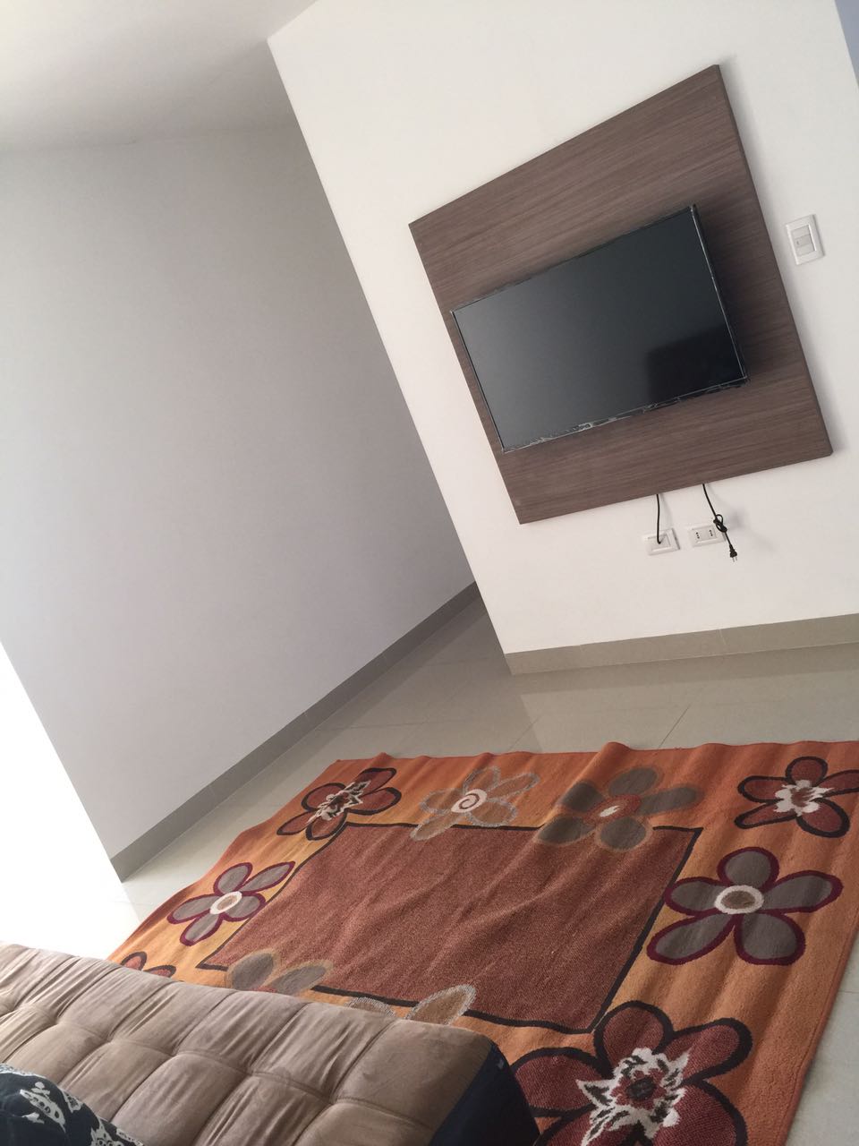 Dpto. Amoblado Torre Chiquitana