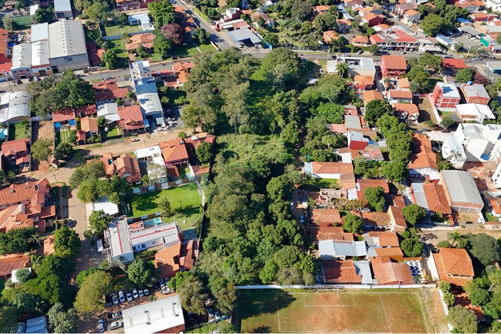 Terreno - Venta - Fernando De La Mora, Paraguay — foto 2