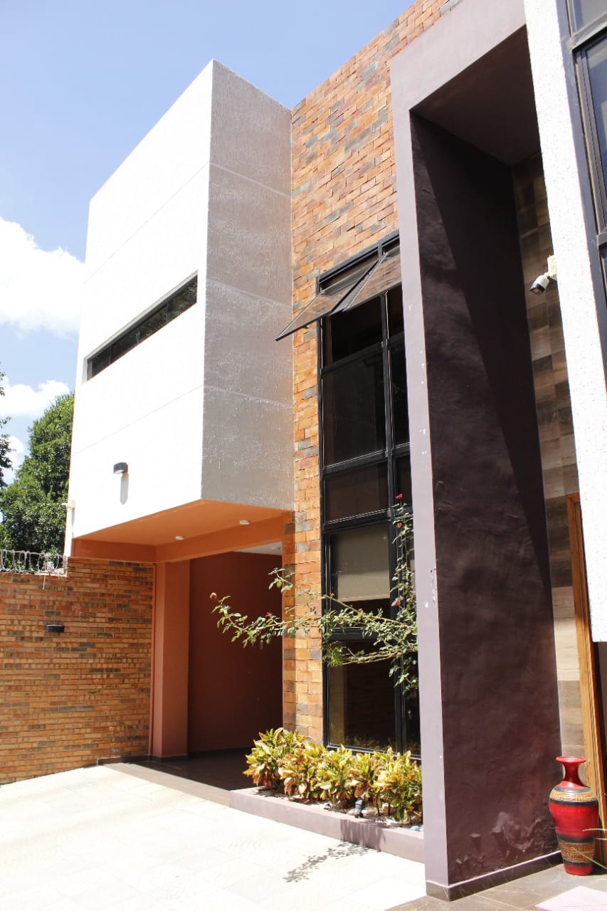 Oportunidad Casa seminueva en San Lorenzo. — foto 2