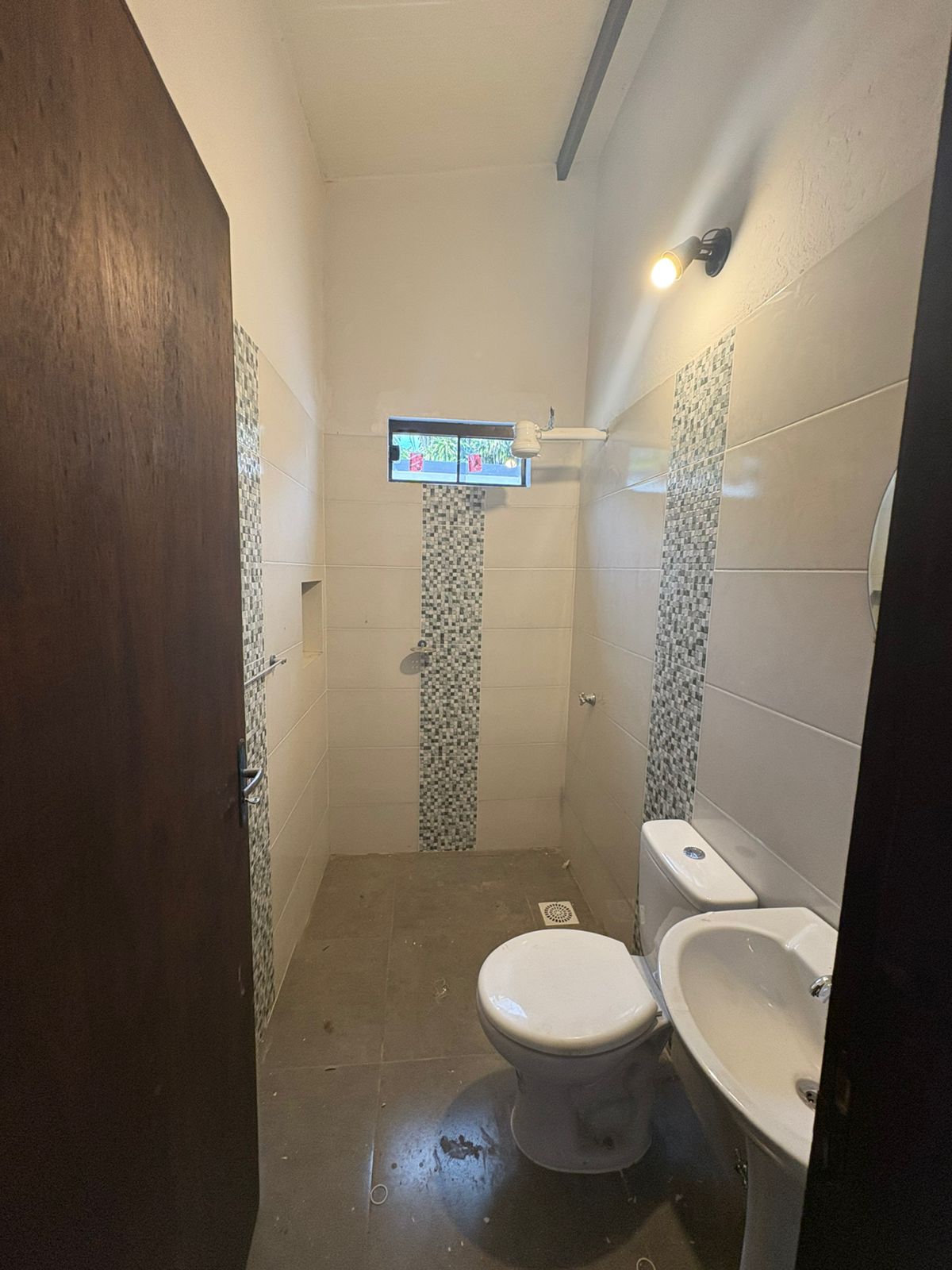 chalet a estrenar barrio kennedy Lambare — foto 3