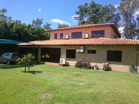 Vendo V-003 Residencia - Complejo Surubi´I