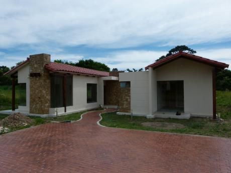 Condominio Laguna Azul (doble Vía A La Guardia) A Estrenar Casa En Venta
