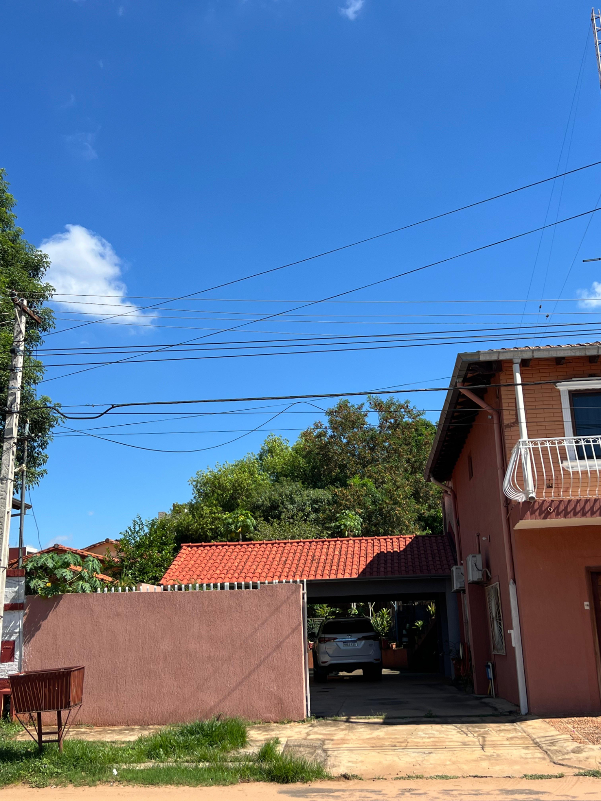 CASA EN VENTA EN CAPIATÁ | CON FRENTE COMERCIAL — foto 2