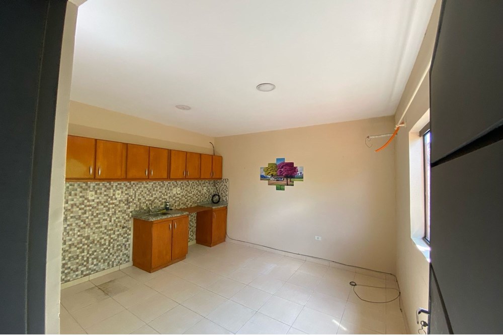 Casa - Venta - Fernando De La Mora - Inversión - — foto 3