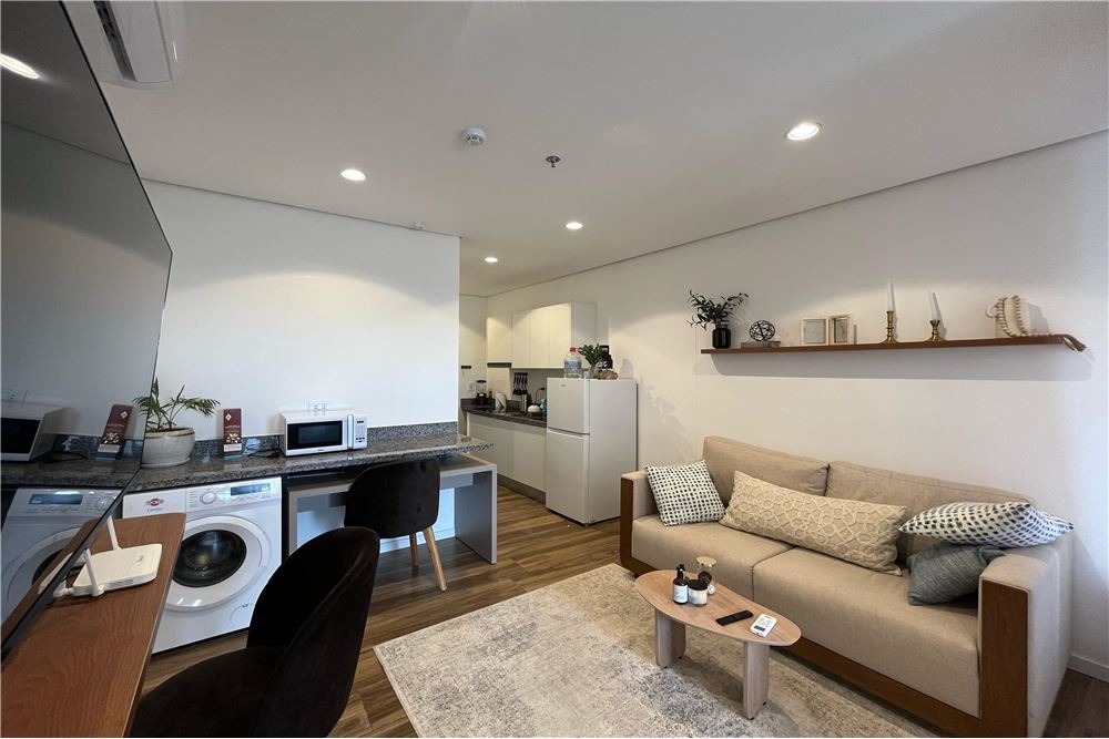 Vendo amplio monoambiente en Civis Alpha, zona del eje corporativo. — foto 2