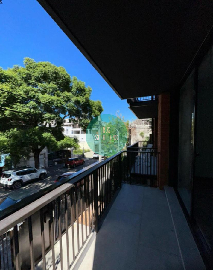 Venta o Alquiler duplex Punta Carretas 2D Frente opción garage Terraza