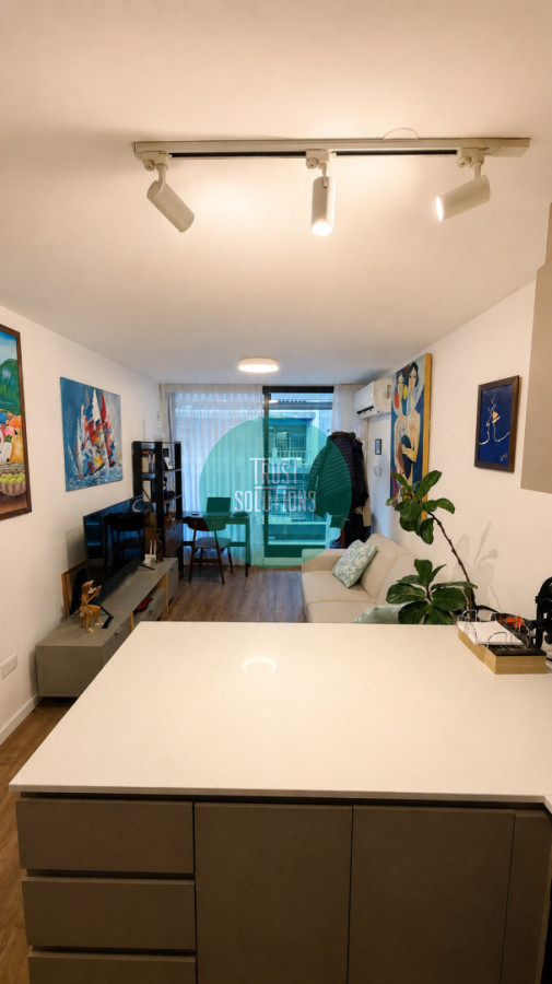 Alquiler Apartamento 1 Dormitorio Centro Totalmente Amueblado con Garage - Detalle