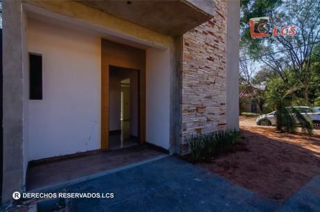 Vendo Dúplex A Estrenar En Lambaré, Zona Carretera De López