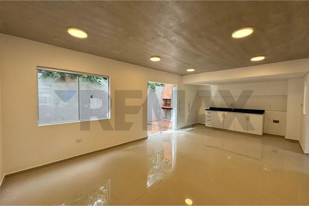 Duplex - Alquiler - San Lorenzo, Central, Paraguay — foto 3