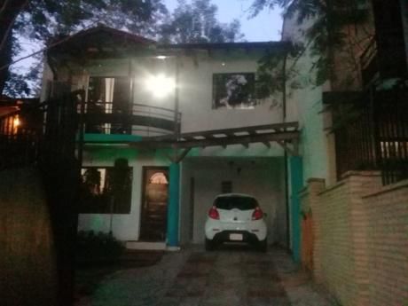 Tierra Inmobiliaria - Hermoso Duplex En La Mejor Zona De Lambare!!