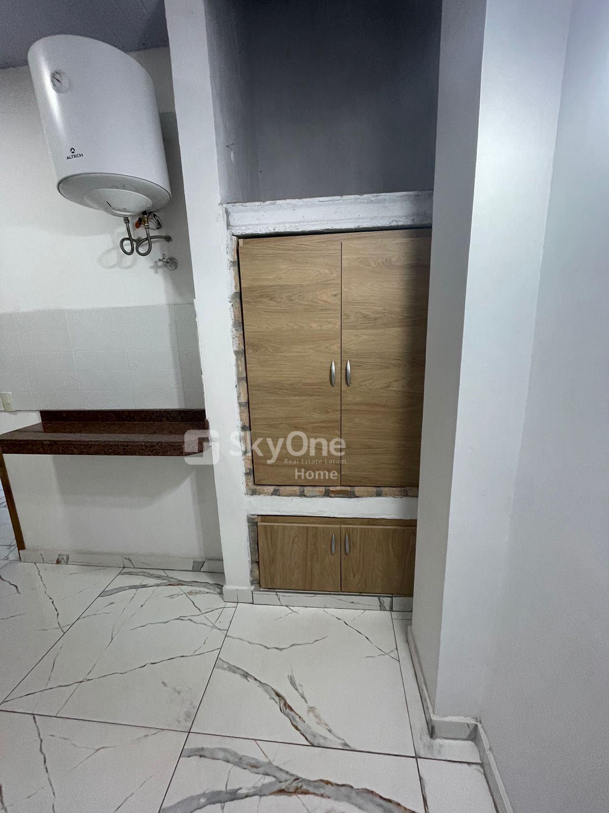 ALQUILO DTO SOBRE CACIQUE LAMBARE — foto 2