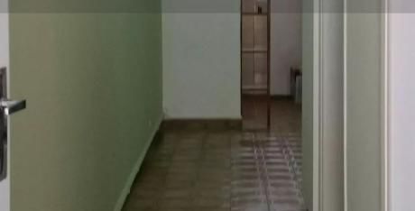 Estupendo Apto Tipo Casita 1 Dorm, Sin Gastos Comunes, Excelente Ubicacion.