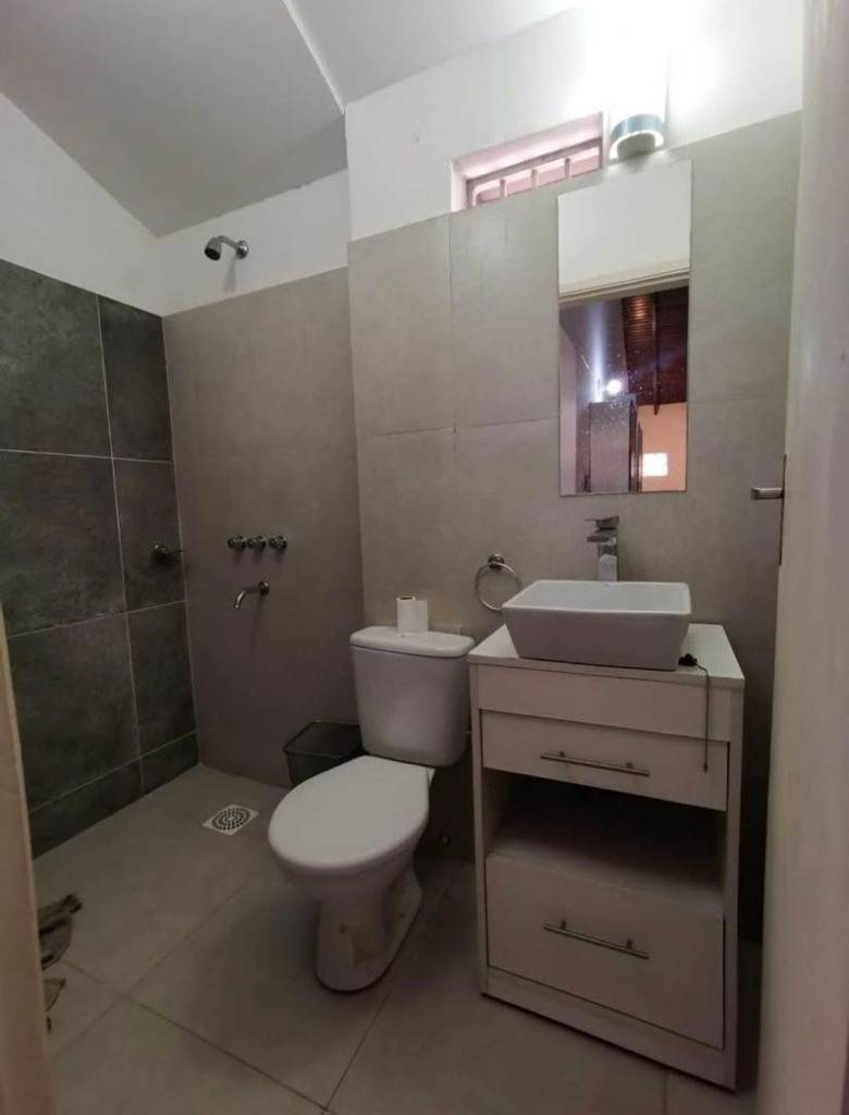 EN VENTA RESIDENCIA EN BARRIO LAS MERCEDES — foto 3