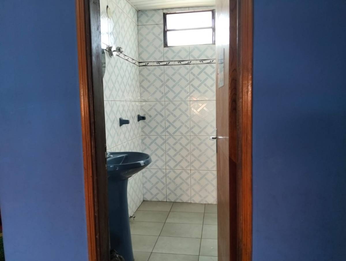 ALQUILO SALÓN COMERCIAL EN SAN LORENZO SOBRE RUTA 1 — foto 2