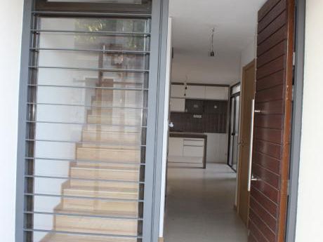 Casa Venta De Dos Dormitorios En Brazo Oriental